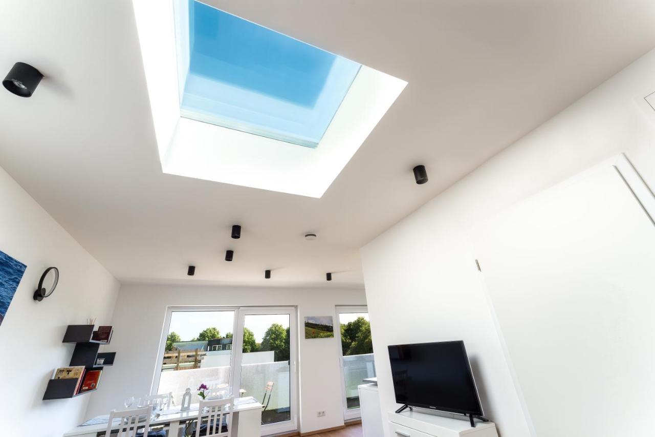 Gemuetliches Und Lichtdurchflutetes Penthouse Mit Sternenhimmelblick, Boxspringbett Und Terrasse - Gute Anbindung An Die Innenstadt カッセル エクステリア 写真